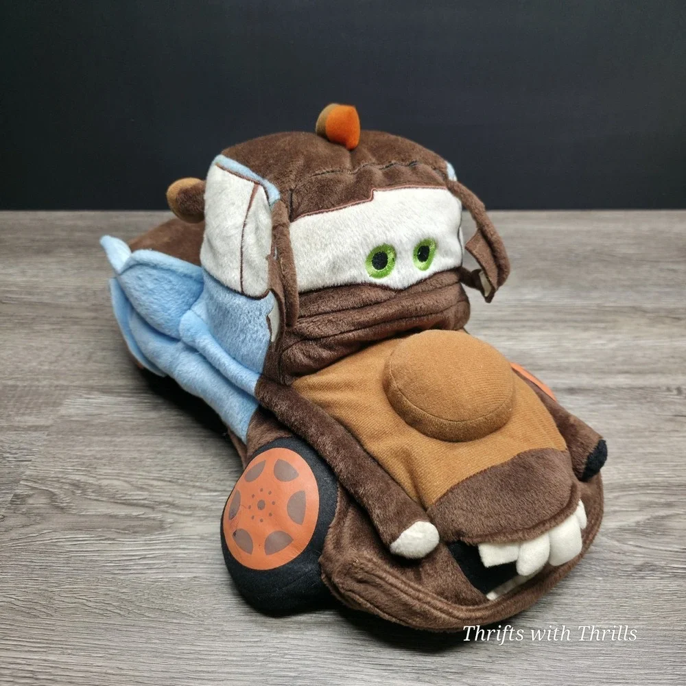 Disney Pixar Cars - Tow Mater 15